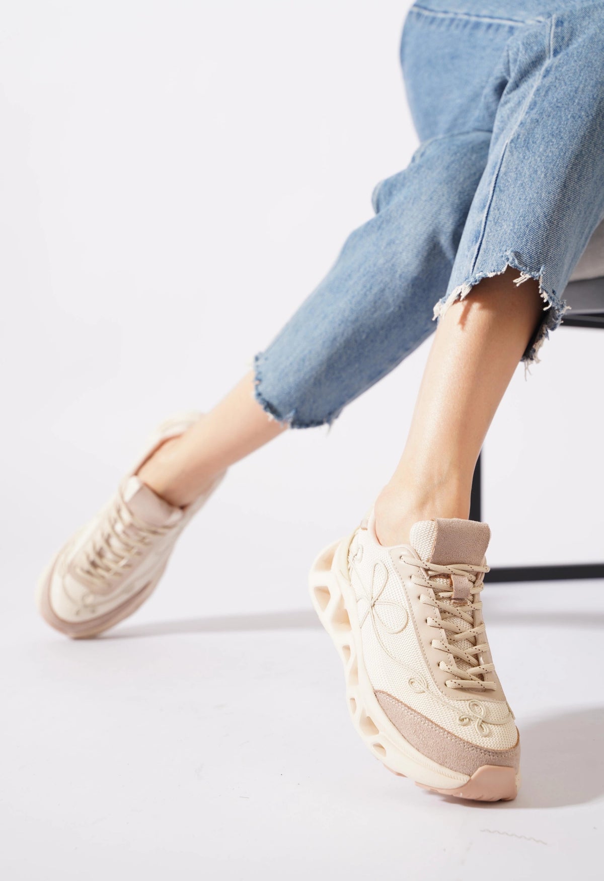 Lemoors Mia Fileli Yüzey Havalı Hafif Yumuşak Tabanlı Sneaker